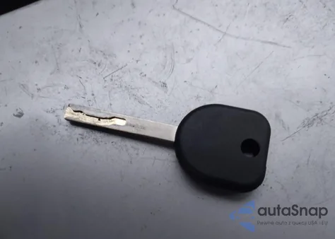 2015 Chevrolet Sonic Lt Manual z USA, uszkodzony, nr VIN 1G1JD6SB1F4131930